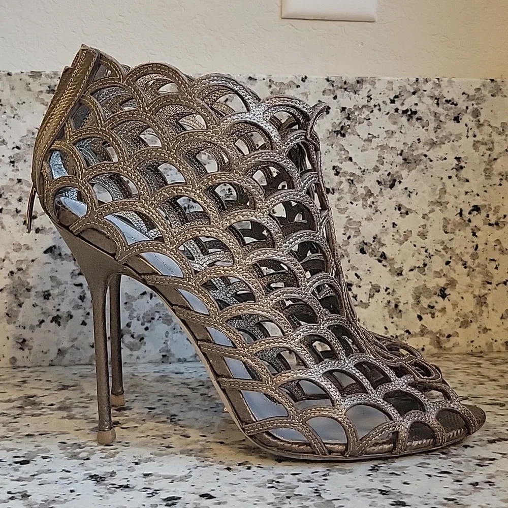 Exquisite pair of Sergio Rossi heels sz 9 - Picture 6 of 15